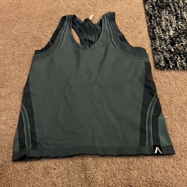 Athleta Allyson‎ Felix tank top M - Image 2
