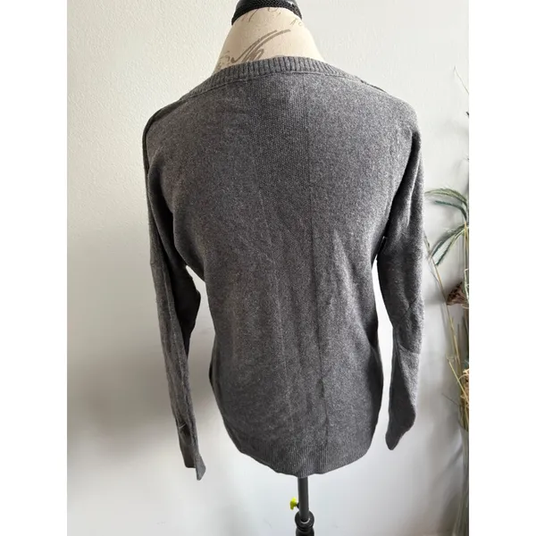 Nike Women's Gray V-Neck Long Sleeve Sweater Size‎ L Cotton Wool Blend - Image 2