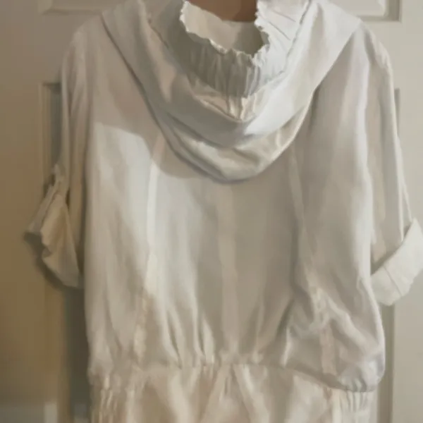 NWT White‎ House Black Market Chic Women's White Utility Jacket - Image 4