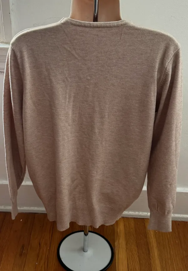 NWT Beige Pearl Beading V-neck Ribbed Detailing Cottagecore Sweater, size M - Image 2