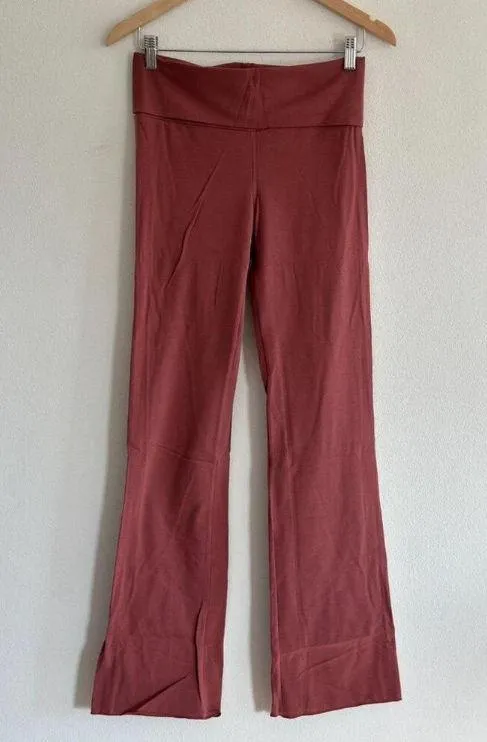 SKIMS Foldover Pants Redwood M - Image 3