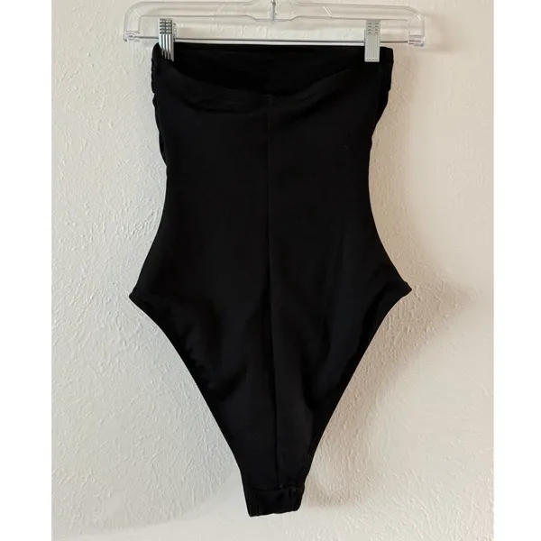 NEW Shade & Shore Black Ribbed Bandeau One Piece Swimsuit XS Shaping - Image 5