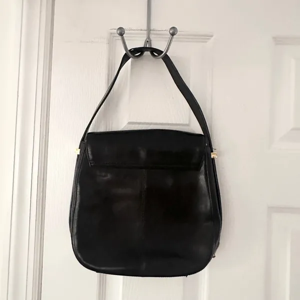 HOBO Smooth Glossy Leather Saddle Front Flap Adjustable Shoulder Strap Bag - Image 14