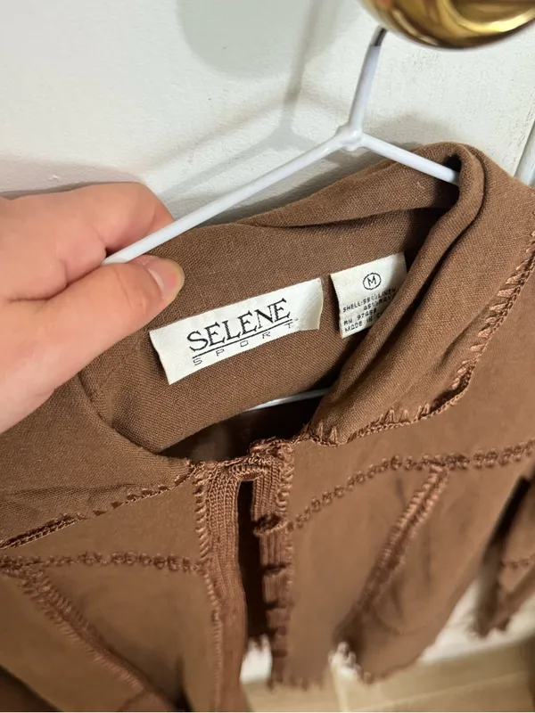 Selene Sport Brown Fringed Button - Image 2
