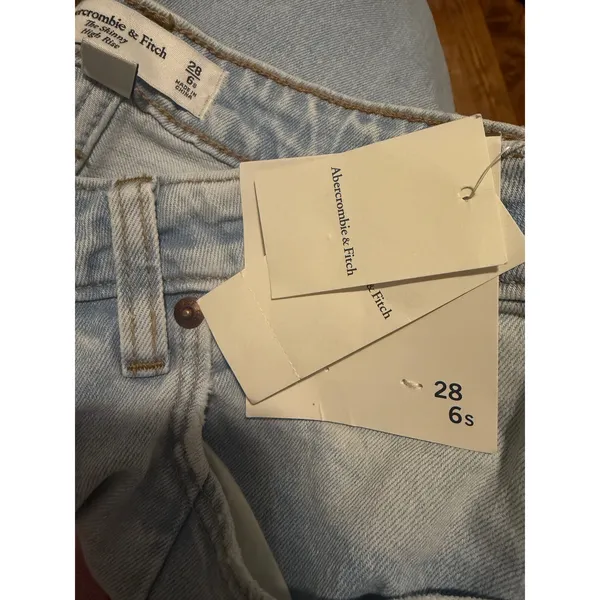 Abercrombie & Fitch Curve Love Skinny High Rise Split Hem Jeans Light Wash 28/6s - Image 7