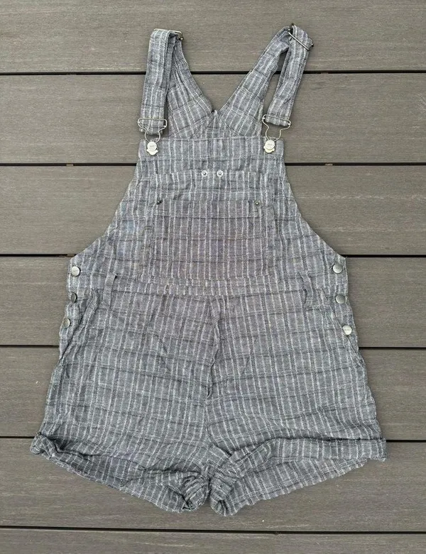 RVCA Grey Striped Overall Shorts - Image 2