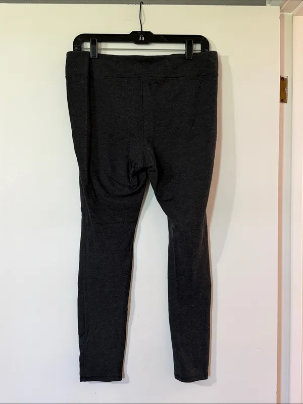 GAP Black High-Rise Leggings - Image 5