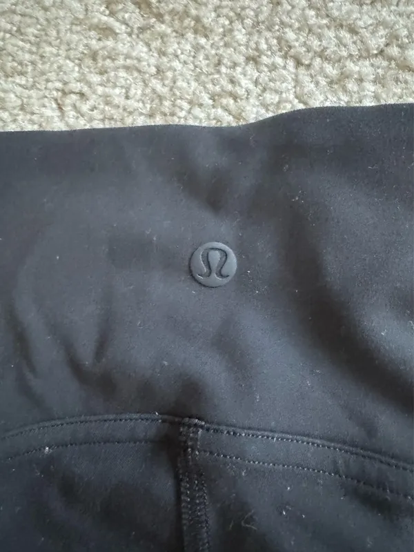 Instill Lululemon High-Rise 25" Leggings - Image 5