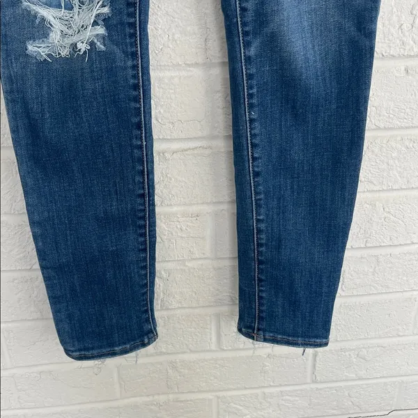 American Eagle Outfitters Blue Skinny Jeans with Distressed Details - Image 4