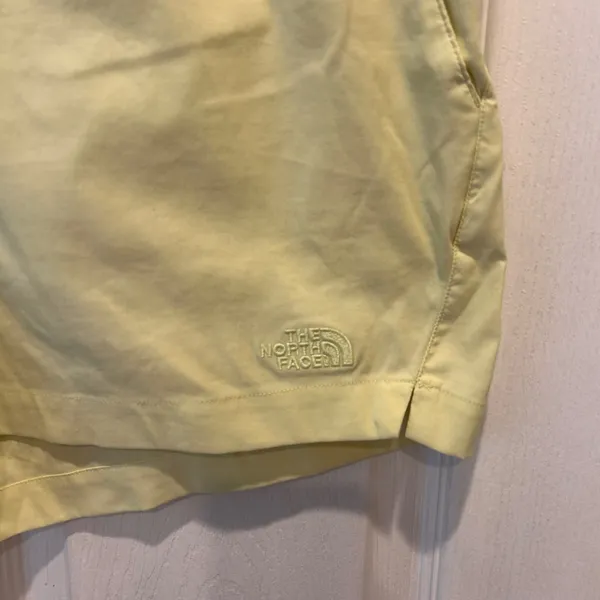 The‎ North Face Womens Hiking Shorts Fluorescent Green Activewear Large - Image 2