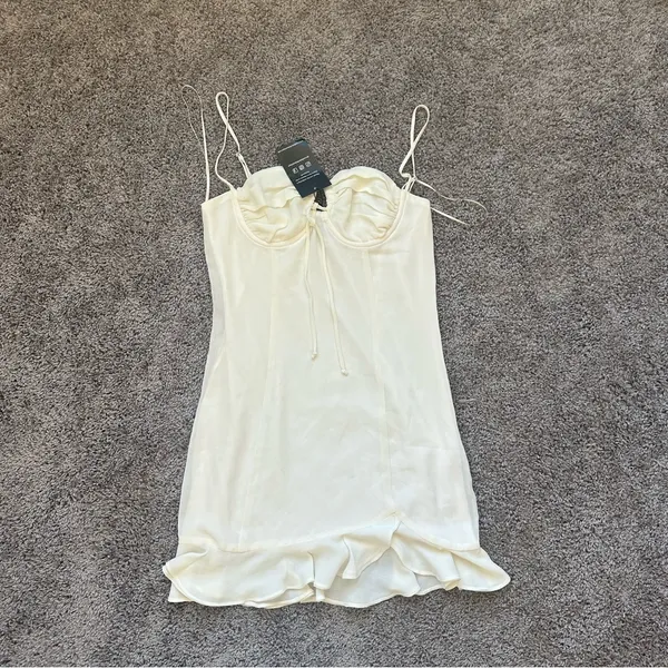 Elegant Cream Slip Dress - Image 4