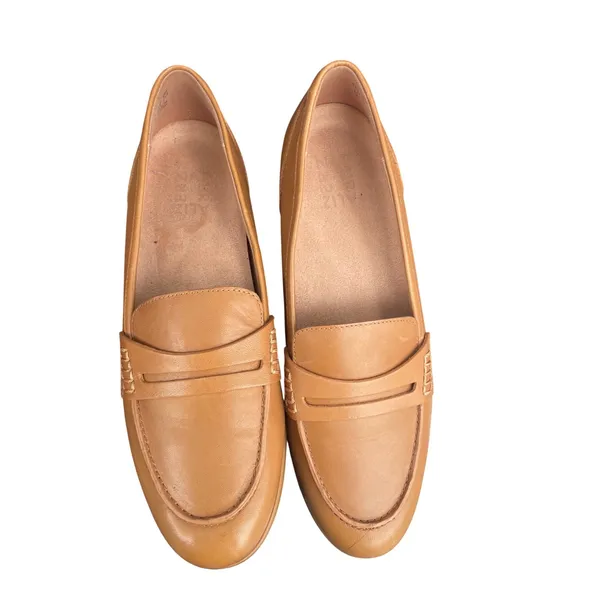 NWOT Naturalizer Women's Mia Slip On Loafer English Tea Size 9.5 - Image 2