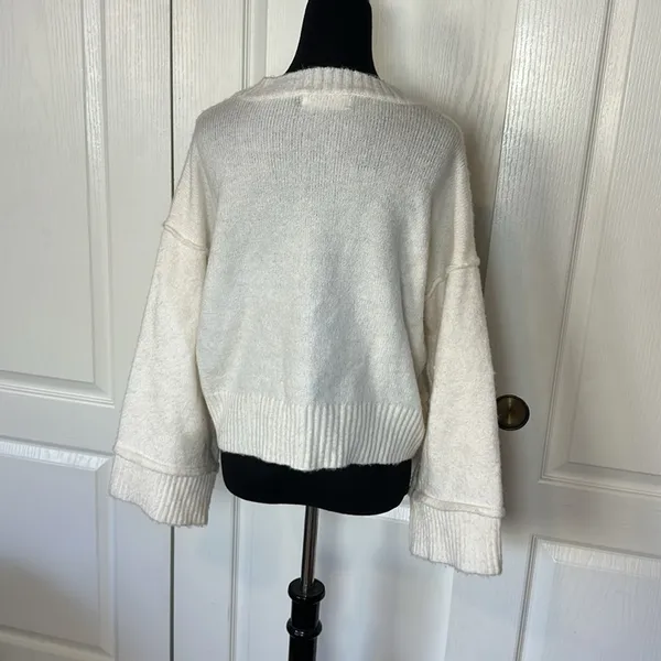 DOUBLE ZERO WHITE KNIT WIDE SLEEVE SWEATER - Image 5