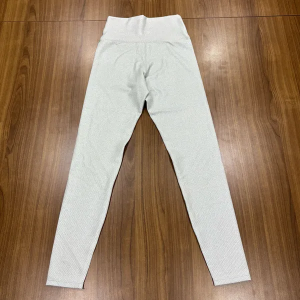 Beach Riot EUC Francine Top & Piper Legging Matching Set Grey/Silver - Size S - Image 8