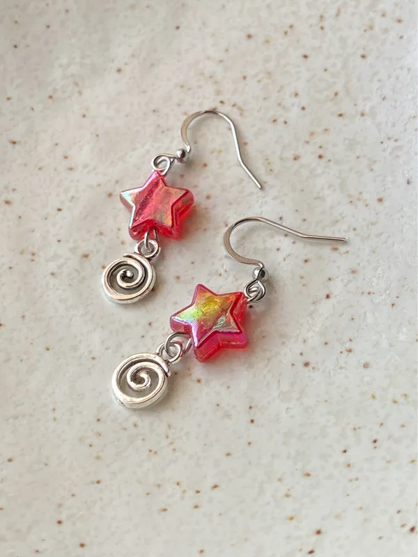 Handmade star & swirl dangle earrings⭐️❤️ - Image 7