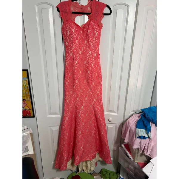 Floral Lace Mermaid Gown Coral Pink Sweetheart Neckline Cutout Back Formal Dress - Image 5