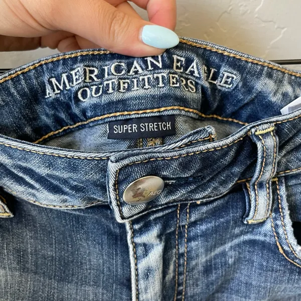 American Eagle Outfitters Distressed Medium Blue Jegging Crop Skinny Jeans - Image 4