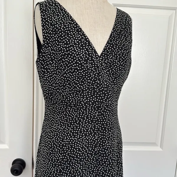 Chaps trumpet hem polka dot sleeveless midi dress - Image 14