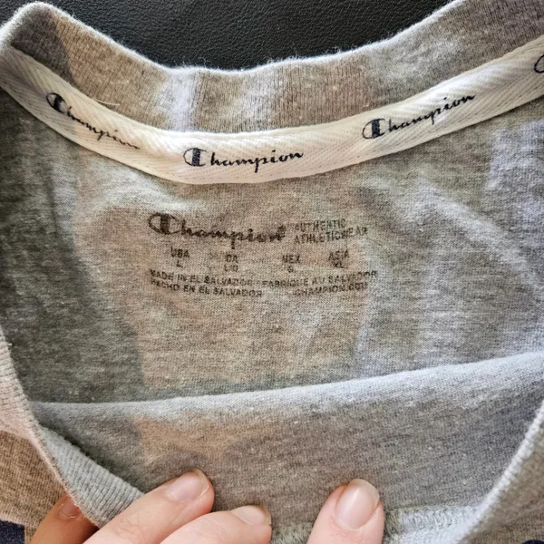 Woman’s Champion Tee Shirt Size XL - Image 3