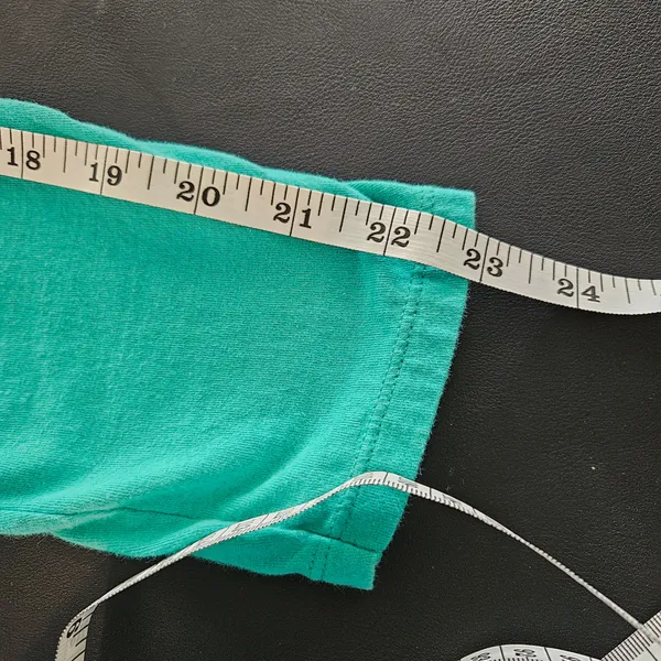 Hanes Classic Fit Green Long Sleeve Small - Image 6