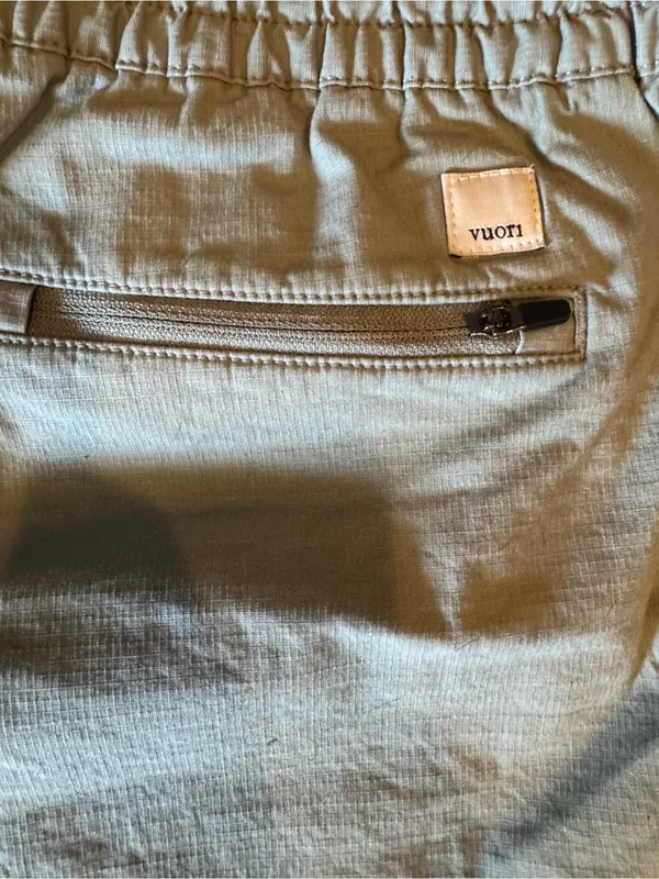 Vuori Women's Vintage Ripstop Shorts Size Large Eucalyptus Green EUC - Image 5