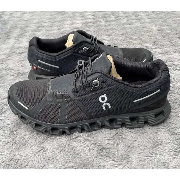 On Cloud 5 All Black Sneakers Wms 6.5 Running Walking Gym Lifestyle Minimalist - Image 5