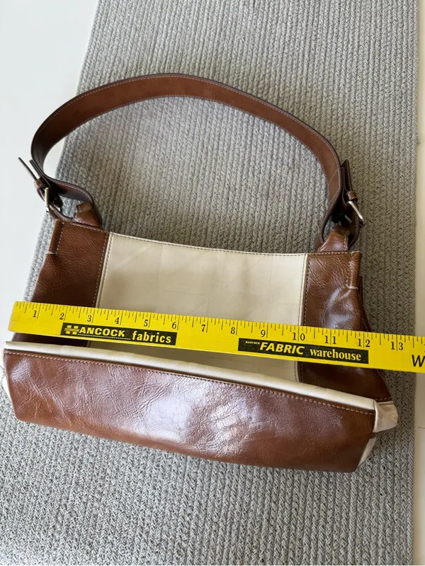 Vintage 90’s Nine & Co. White Canvas Shoulder Bag with Brown Leather Trim - Image 6