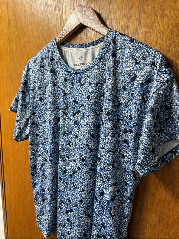 Tuckernuck Tnuck Sport Short Sleeve Floral Top Shirt Round Neck Blue Medium - Image 6