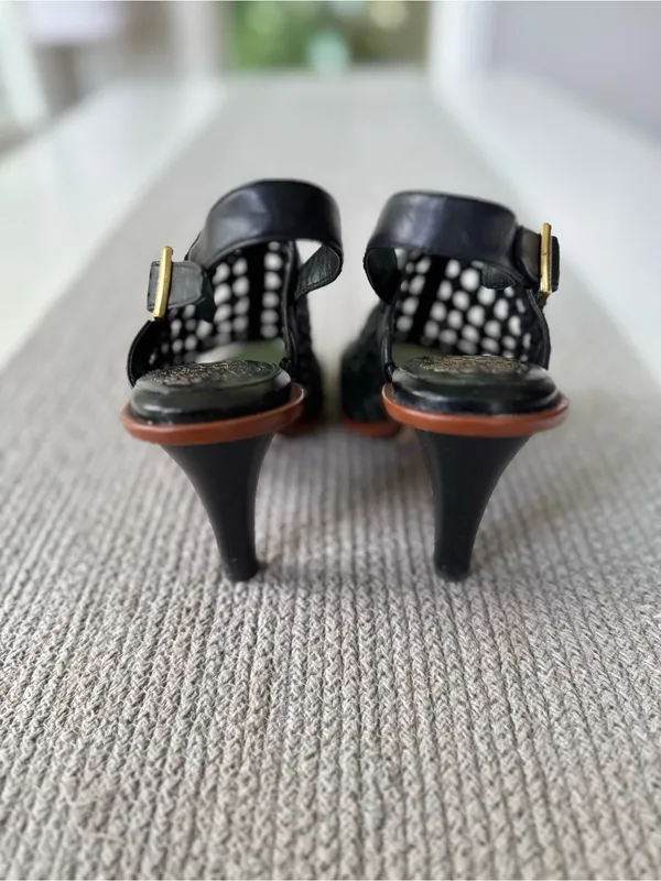 Vince Camuto Black and Brown Woven Slingback Heels - Image 3