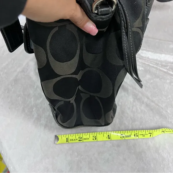 Coach Black Iridescent Textured Shoulder purse signature Bag - Image 13