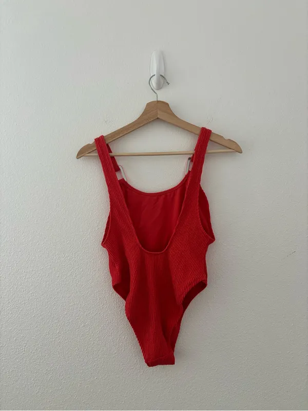 Aerie crinkle birthday scoop cheekiest one piece in resort red - Image 4