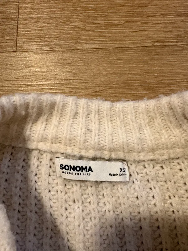 White Cable Knit Sweater - Image 4
