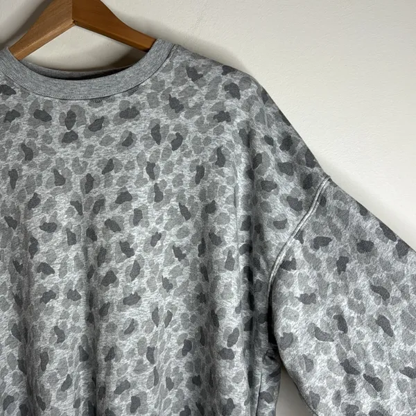 Aerie Women’s Oversized Terry Sweatshirt Leopard Print Loungewear Cozy size S - Image 4