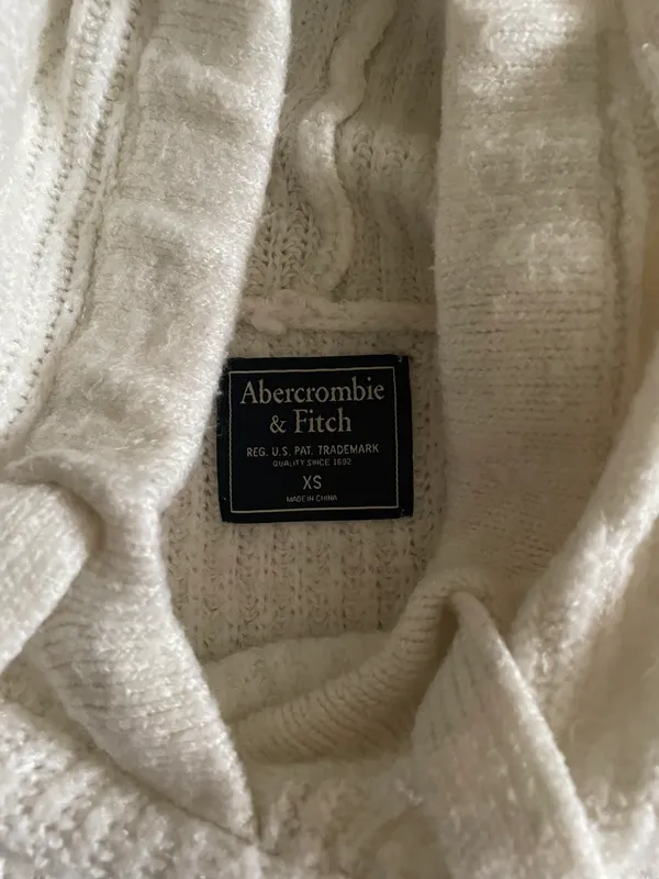 Abercrombie Sweater - Image 2