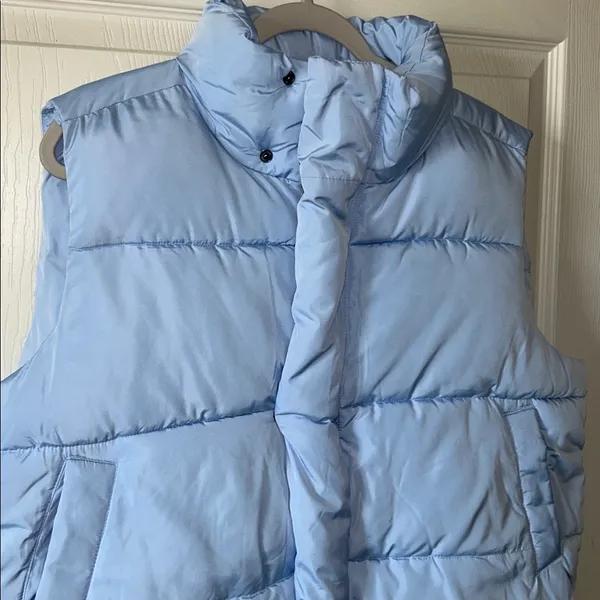 Urban Outfitters BDG Pia Sleeveless Blue‎ Zip Puffer Vest Small Back to School - Image 4