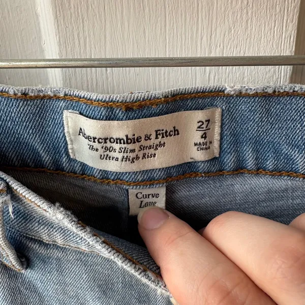 Abercrombie & Fitch The 90s Slim Straight Jeans Womens 4 Short Curve High Rise - Image 2