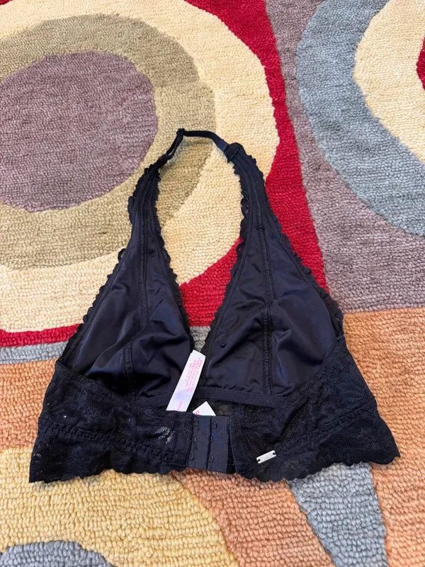 Victoria’s Secret PINK Black Halter Lace Bralette Unlined Un-Padded Size Small - Image 2