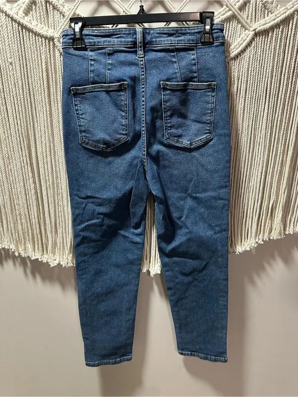 Pilcro High-Rise Straight Crop Jeans in Dark Blue Denim - Image 2
