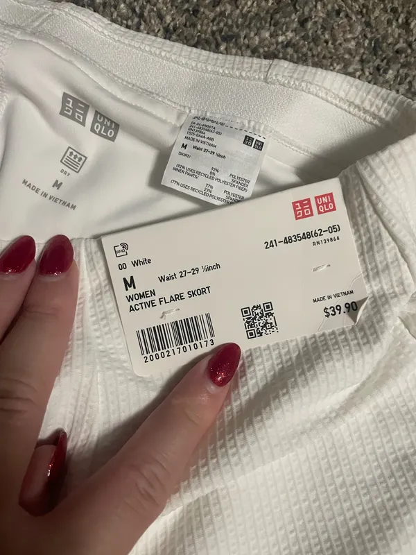 Uniqlo women’s skort - Image 2