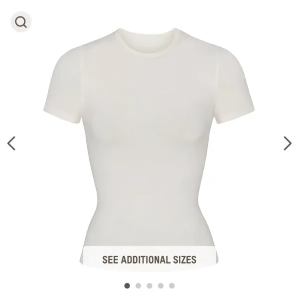 Skims Soft Smoothing Seamless T shirt Marble Top size S NWT - Image 3