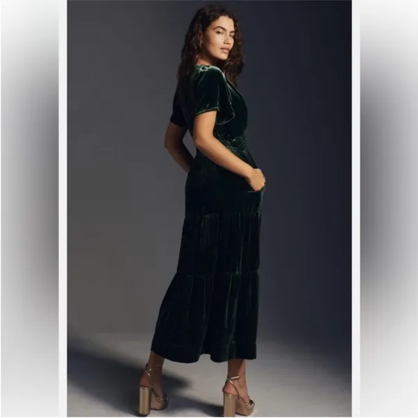 Anthropologie Somerset green velvet Maxi Dress size XS‎ - Image 2