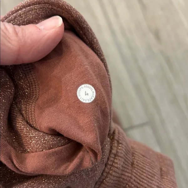 Lululemon joggers - Image 2
