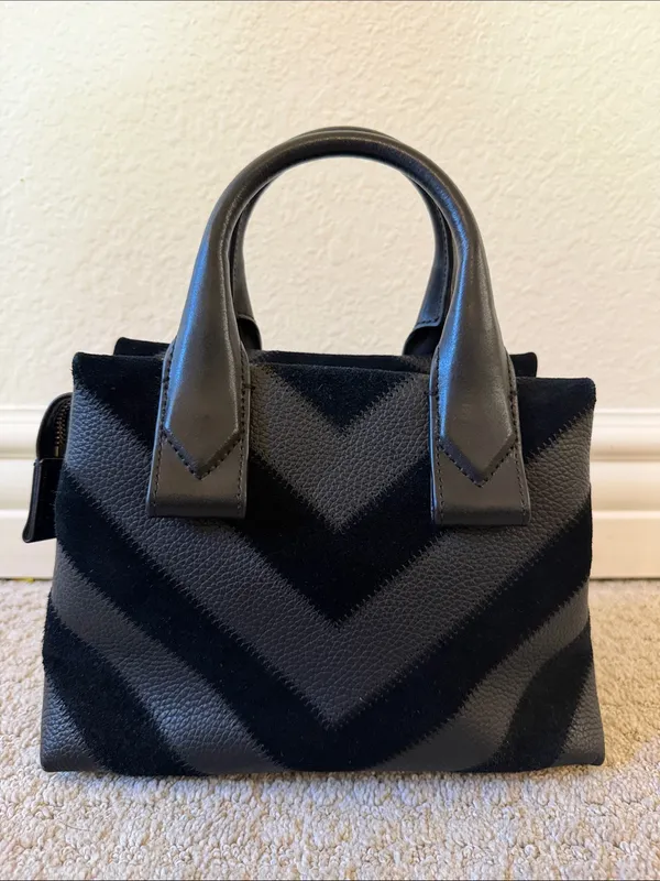 Michael Kors Rollins Small Chevron Satchel Top Handle Bag Black Purse - Image 3
