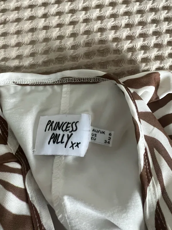 Princess Polly white and brown zebra print mini dress in a US 2 #zebraprint #animalprint - Image 3