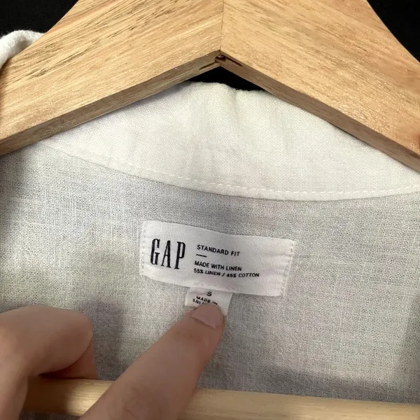 GAP linen cotton standard fit white short‎ sleeved button down shirt women's S - Image 3
