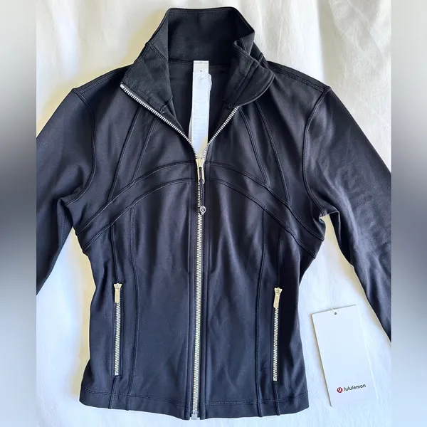 NWT Lululemon Define Cropped Jacket *Nulu - Black / Mirror Silver - 2 - Image 11