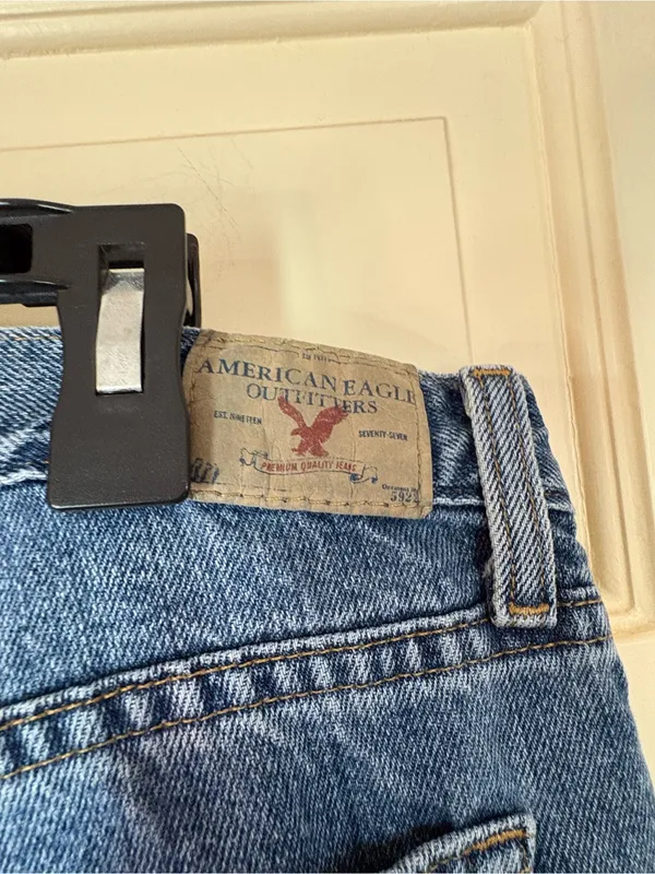 American Eagle Favorite Fit Low Rise Flare Jeans Sz 6 Regular Y2K vintage - Image 7