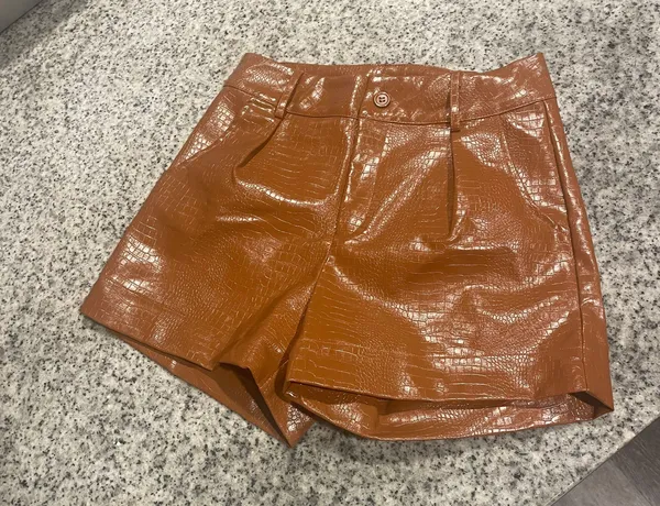 superdown brown leather shorts - Image 3