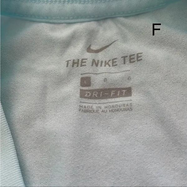 Womens Nike shirt - Image 3