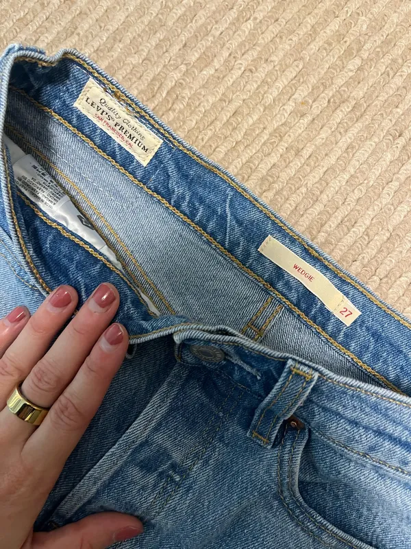 Levi’s Wedgie Jeans - Image 2